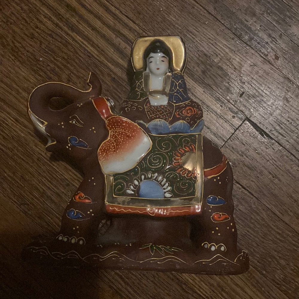 Ceramic statue Asian